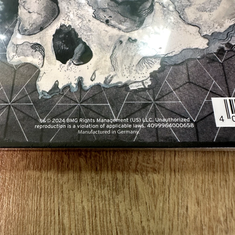 HIM Tears On Tape CD Album Limited Edition Lenticular CD Changes Colour - NEW - Bild 4 von 4