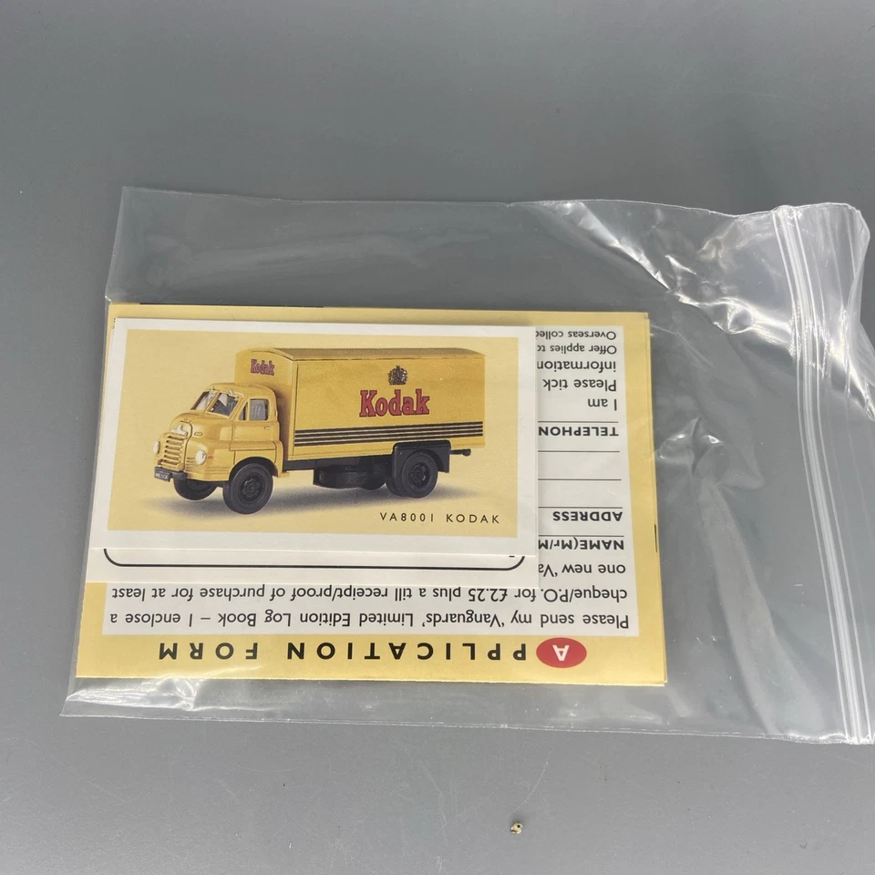 Vanguards 1:64 1950s-60s Classic Commercial Bedford S-Type Van Kodak Boxed - Image 2 of 4