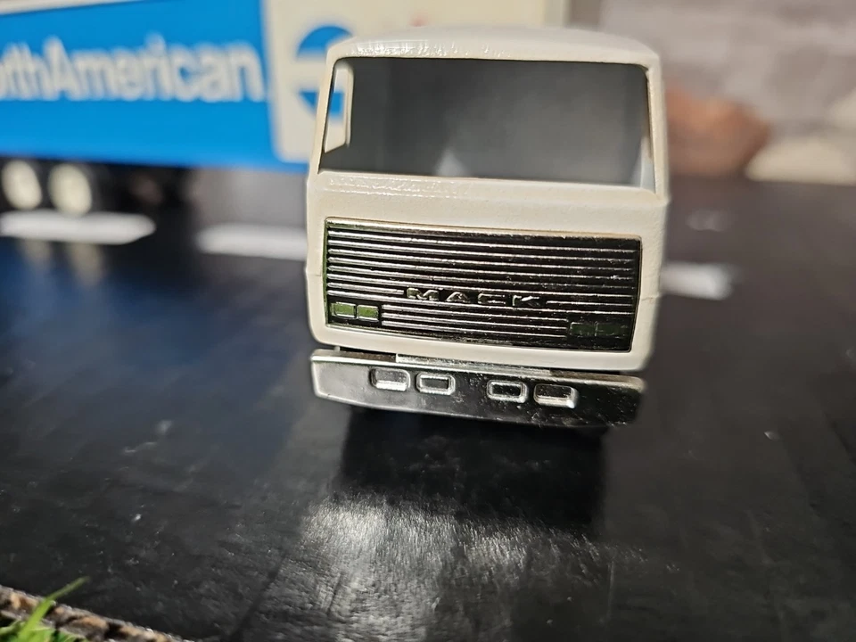 Винтажный 1983 Winross Mack грузовик North American Van линий 1:64 литой * без коробки * - Изображение 3 из 4