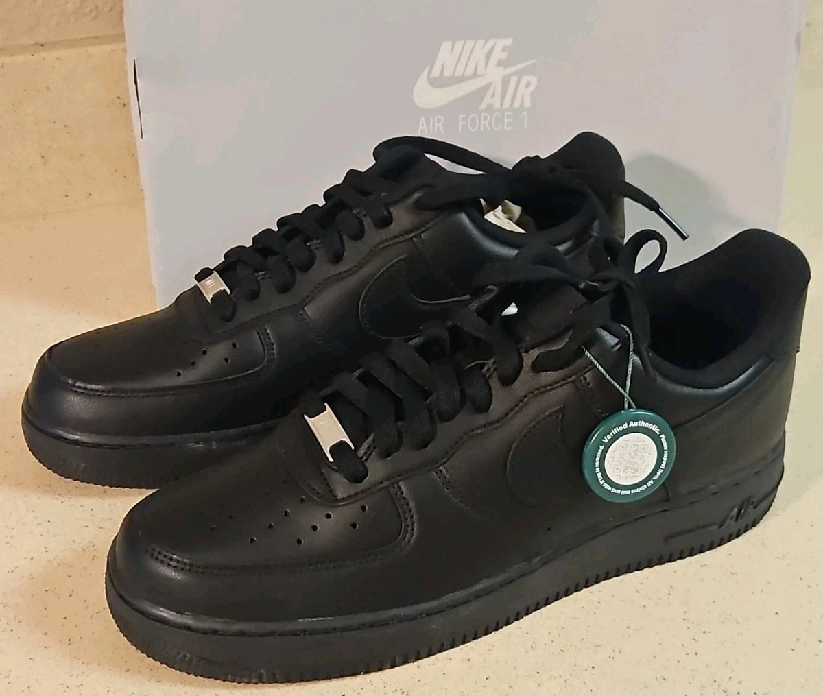 Nike Air Force 1 '07 Triple Black for Sale | Authenticity