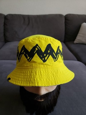 Peanuts Charlie Brown Converse Reversible Bucket Hat Newsprint - EXCELLENT COND!