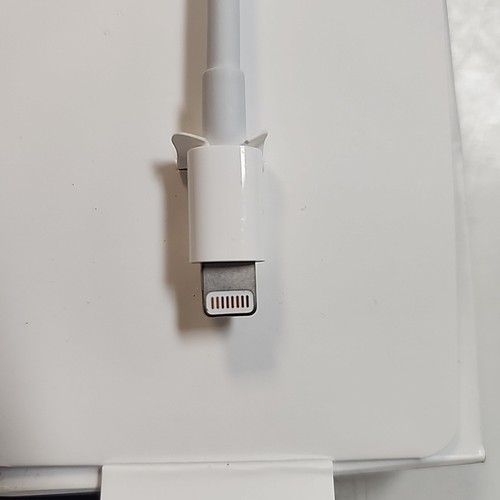 Adaptateur AV numérique Apple Lightning HDMI vers iPhone iPad MD826AM/A - Authentique - Photo 3/8