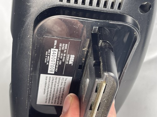 Sega Genesis 32x schwarze Konsole UNGETESTET FÜR TEILE ODER REPARATUR - Bild 9 von 9