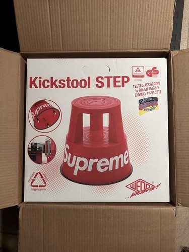 Supreme Wedo Step Stool Red FW20 - Picture 4 of 4