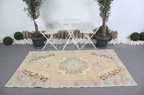 Vintage Teppich, Geometrischer Teppich, 4,4x7 ft Vorleger, Türkischer Teppich, Anatolischer Teppich - Bild 4 von 10