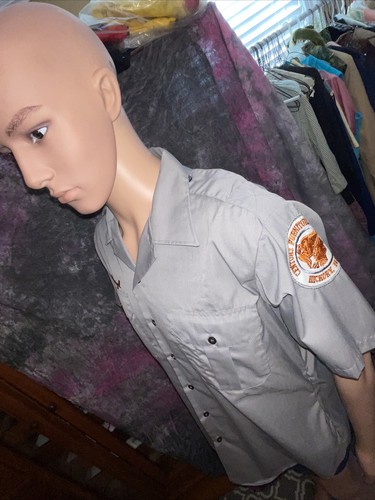 Vintage 1980s Century Furniture Company Hickory NC gray work shirt Darryll L - Picture 4 of 12