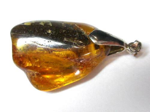 GENUINE BALTIC AMBER PENDANT - Picture 5 of 11