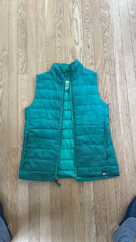 REI green puffy vest lightweight size M (10-12 kids) - Picture 2 of 9