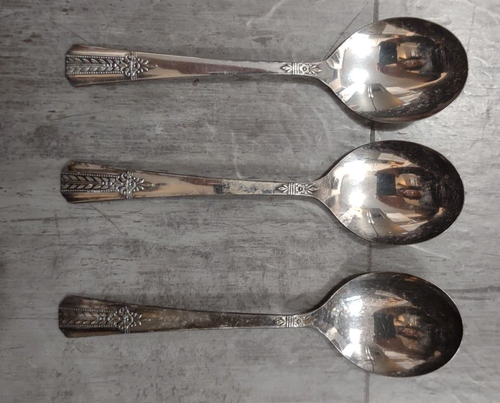 Vernon Silver Plate Set of 3 Rumford Cream Soup Spoons - Picture 2 of 4