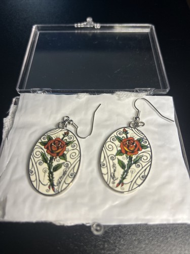 Ed Hardy Earrings - Picture 1 of 2