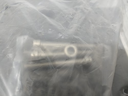 Applied Materials / AMAT / VAT 07512-UA24-0001 Rectangular door L-VAT DN 50x3 - Picture 3 of 6