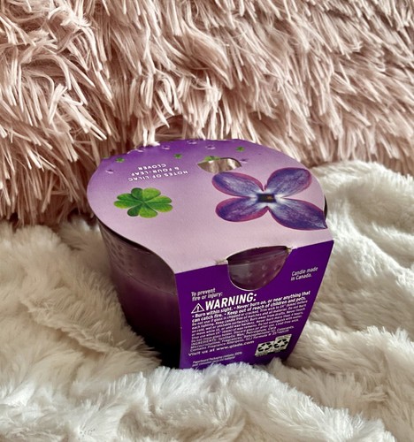 NEW Glade 3-Wick 6.8 oz Happy-Go-Lilac Limited Edition Candle - Picture 3 of 14
