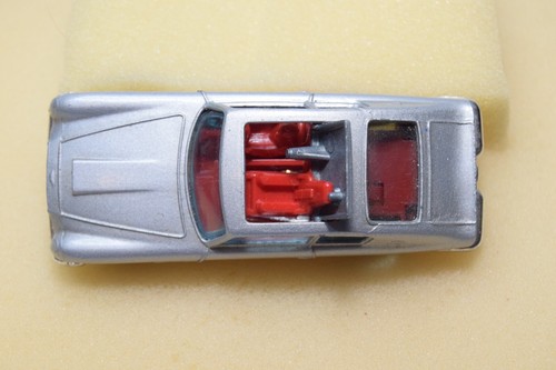 B32 1:60 3INCH HUSKY JAMES BOND 007 ASTON MARTIN DB5 GREY NMINT COND. - Picture 8 of 10