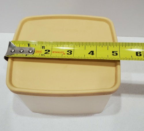 Tupperware 312 Freezer Storage Container w/ 310 Almond Lid - Picture 5 of 6