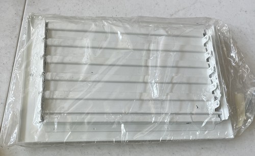 10” X 6” Curved Blade 1 Way Horizontal Diffuser white #C1HW1006 - Picture 3 of 4
