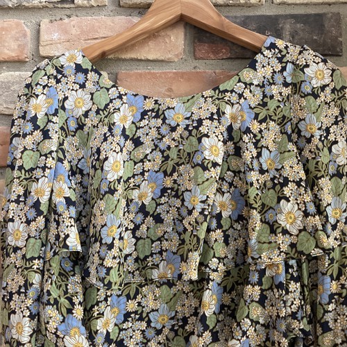 brooks brothers Tiered Ruffle Silk Floral Long Sleeve Blouse Euc 8 - Picture 3 of 12