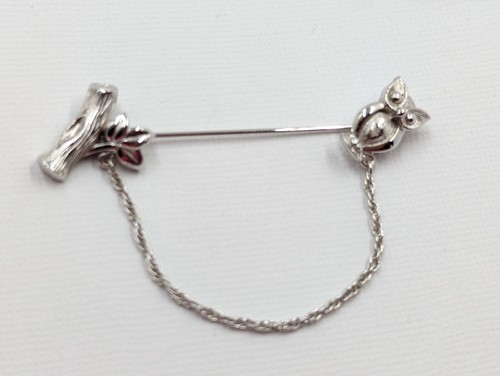 Vintage Estate CROWN TRIFARI Owl Hat or Sweater Pin w/ Chain Silver Tone K211 - Picture 5 of 11