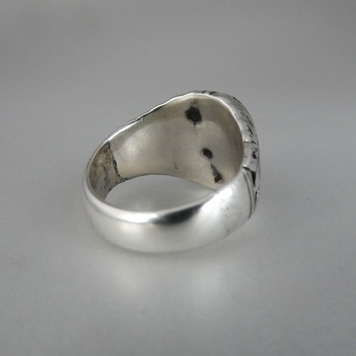 Anillo de sello vintage PLATA ESTERLINA OJO DE TIGRE tallado con hombros de mariposa, L - Imagen 5 de 10