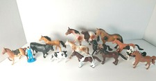 Farm Horse Miniatures Figurine Toy 14 piece Lot Horses, Cows  Farmer 