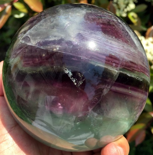 4.40"2365g TOP!!! Natural Fluorite Quartz Crystal Sphere Ball Healing ip0922 - Picture 2 of 12