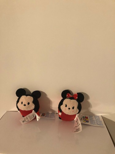 Disney Tsum Tsum Mickey und Minnie Plüsch Minis Authentic Beanie Neu mit Etikett - Bild 1 von 3