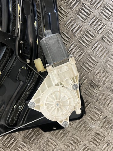 2009-15 Mini Cooper R57 Convertible Nearside Pass Rear Window Regulator & Motor - Picture 2 of 5