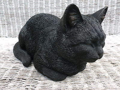 BRAND NEW SITTING BLACK CAT GARDEN ORNAMENT