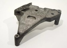 support moteur 03g199207F Audi A3 touran golf 5 côté distribution 1.9 Tdi Bxe