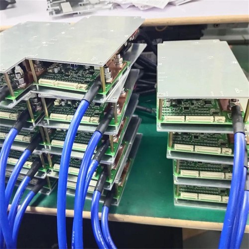 JBD 7-21S Li-ion/LiFePo4 Battery 36V-72V 200A Smart BMS with BT Balancer Wires - Picture 9 of 13
