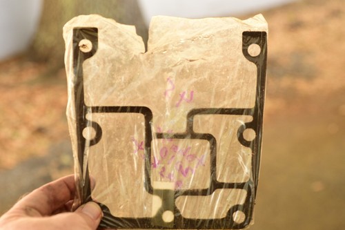 25 30 HP Tohatsu lower gasket - Picture 3 of 3
