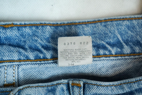 Jeans de mezclilla vintage Levi's azul claro lavado a la piedra pierna recta ... - Imagen 9 de 9