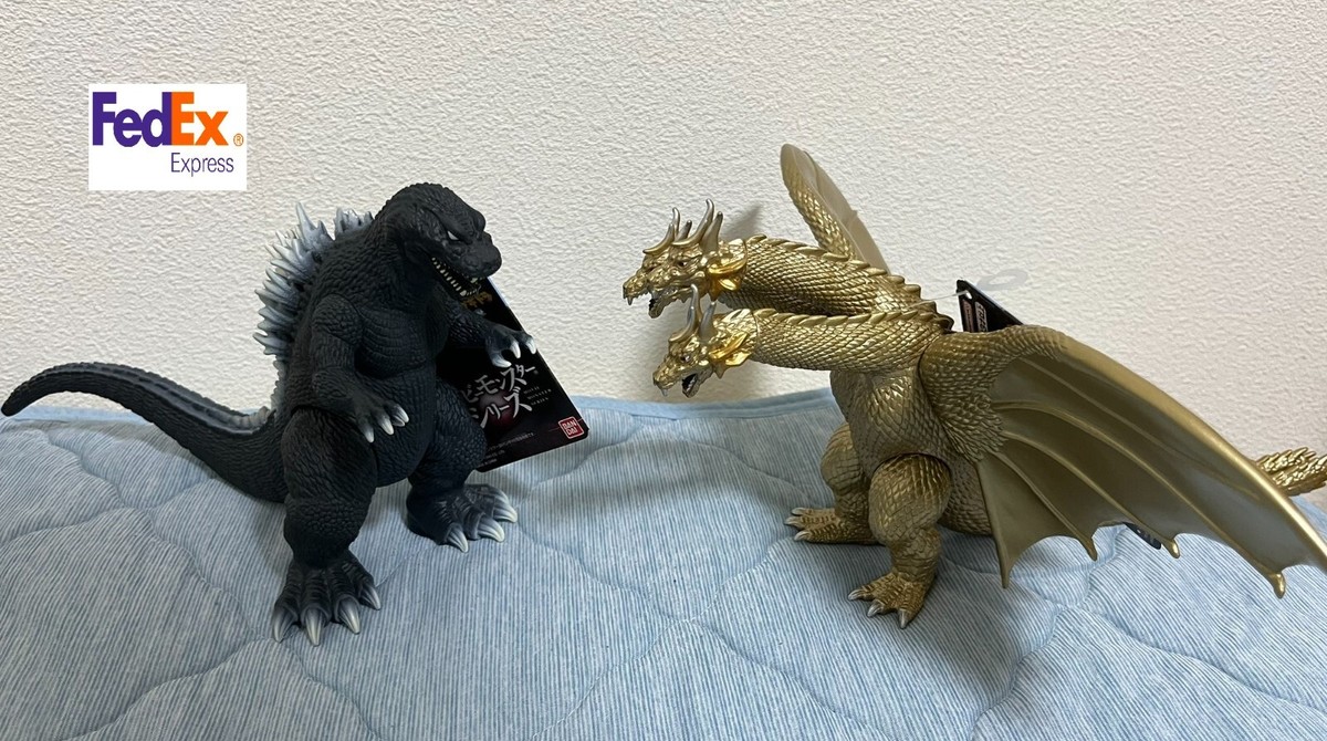 Movie Monster Series King Ghidorah Gmk + Godzilla 2001 Set Movie Monster Series King Ghidorah Gmk + Godzilla 2001 Set