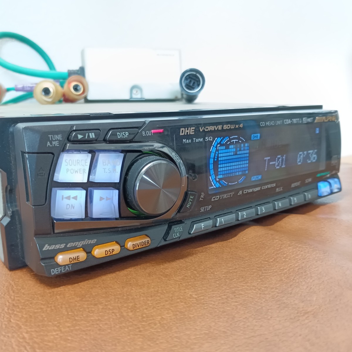 ALPINE CDA-7877J 1DIN Car CD Head Unit Ai-NET 60W x 4 EQ