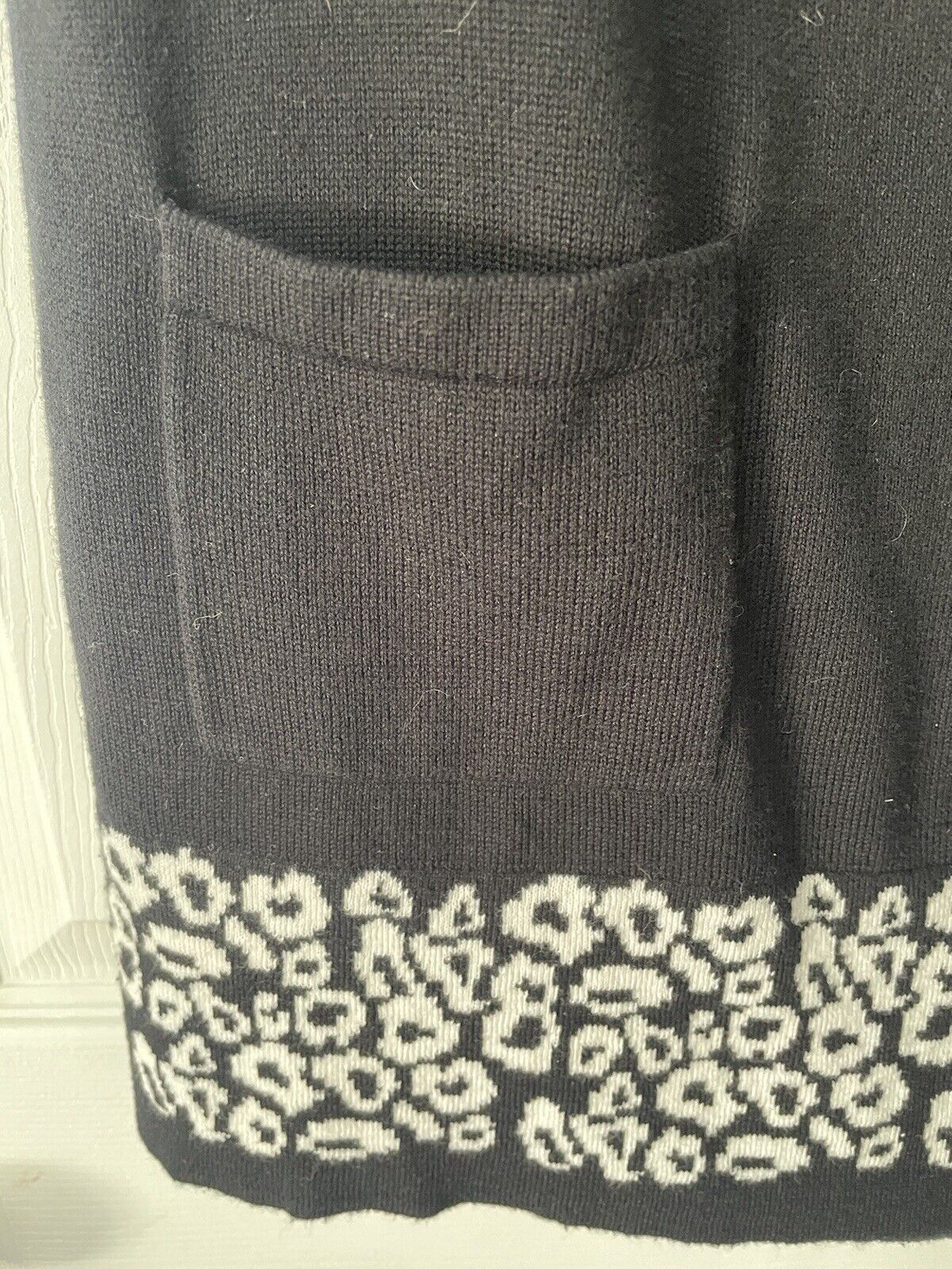 Picture 2 of 6