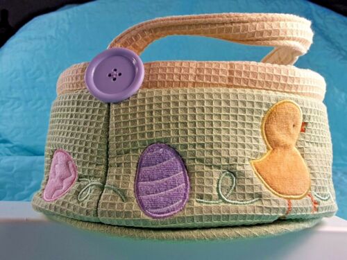 Hallmark Easter Candy Basket with Baby Chicks & Pastel Colored Easter Eggs 8.5" - Picture 3 of 12