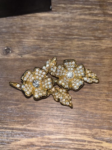 Joan Rivers Duette Convertible Flower Brooch 2 Main Swarovski Crystals & 92 Pave - Picture 3 of 7