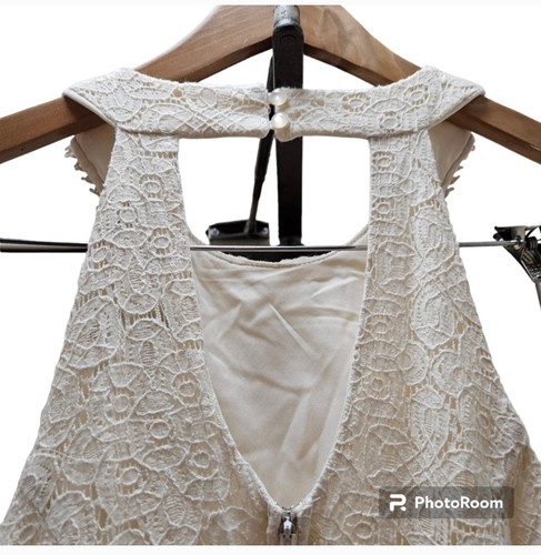 CITY TRIANGLES Size 13 Halter Crochet Lace Skater Dress Keyhole Cutouts Boho - Picture 5 of 8