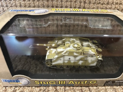 Dragon Armor 1:72 StuG III Ausf G w/Schurzen, 12.Pz.Div. Estonia 1944, No. 60335 - Picture 3 of 7