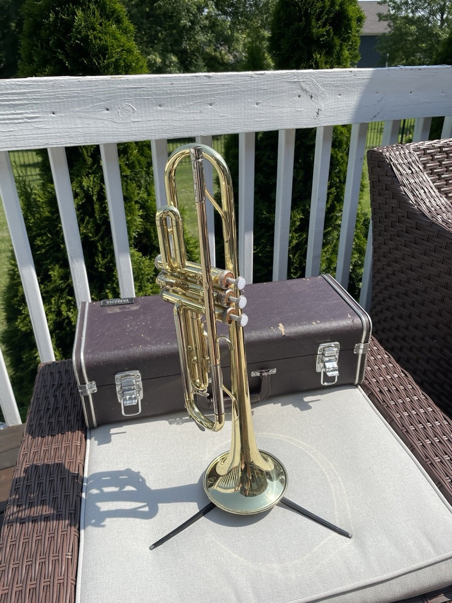 Yamaha Japan YTR 2320 Brass Trumpet W/ Original Case FREE