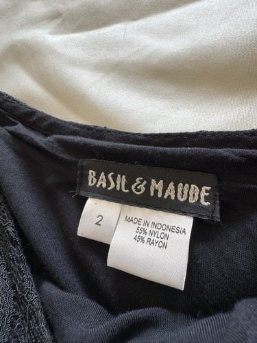 Basil & Maude schwarz Stufen Spitze Pailletten bestickt Blumen Rock Damen 2 Boho - Bild 8 von 14
