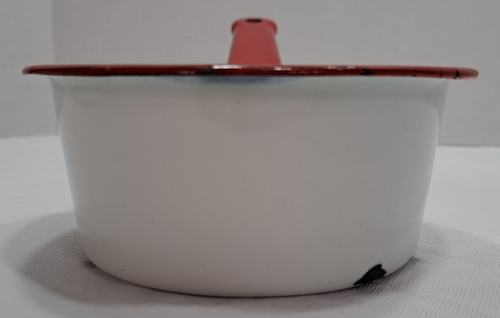 ENAMELWARE Saucepan POT - WHITE with RED Trim - VINTAGE Farmhouse - Picture 4 of 18