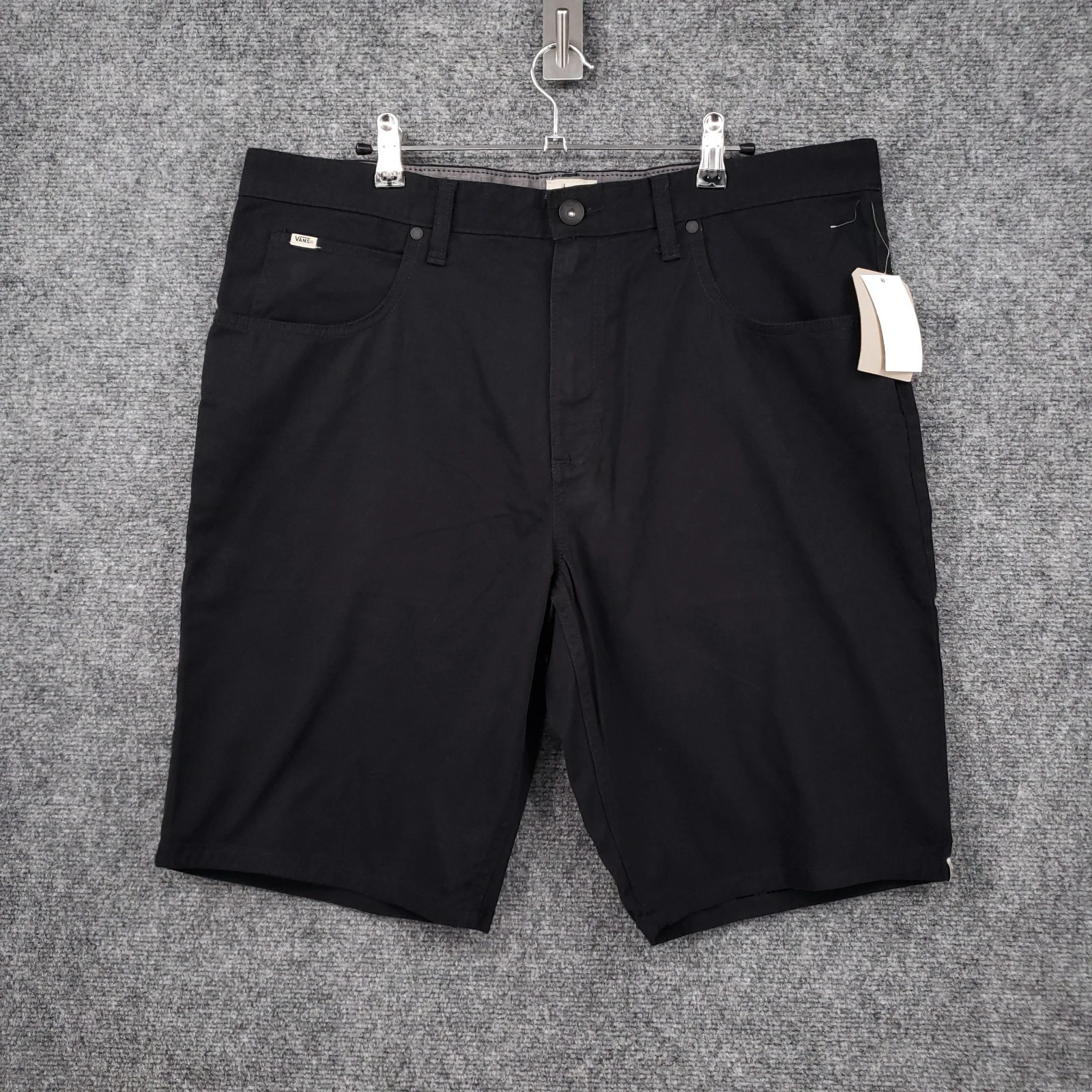 NUOVO Vans Short Uomo 36 Nero Walter Relaxed Fit Chino Flat Front Zip Fly Elasticizzato