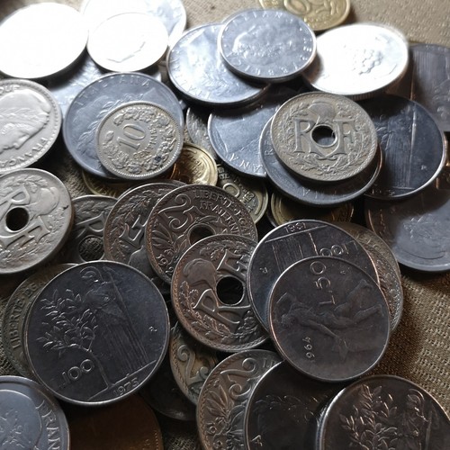 Lot Evolutif Monnaie Monde - 118 pièces (env. 605g)