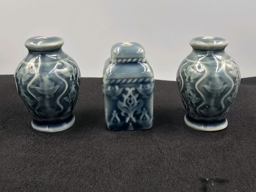VINTAGE CHINOISERIE MING STYLE CERAMIC TEAL GLAZED SALT/ PEPPER SHAKER SET OF 3 - Picture 12 of 24