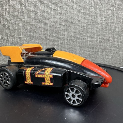 Coche de carreras Gobot Scales Enemy Monster Friction de colección 1984 Tonka probado y funcionando - Imagen 3 de 23