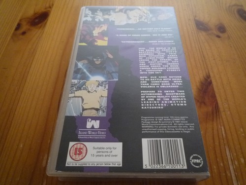 Akira (Katsuhiro Otomo, 1988) Anime / VHS tape / Island World Video / VGC - Picture 2 of 2