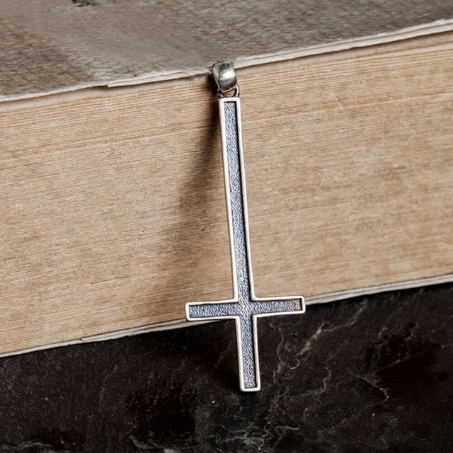 Men's 925 Sterling Silver Inverted Cross Pendant 41x16mm A2421 Men's 925 Sterling Silver Inverted Cross Pendant 41x16mm A2421
