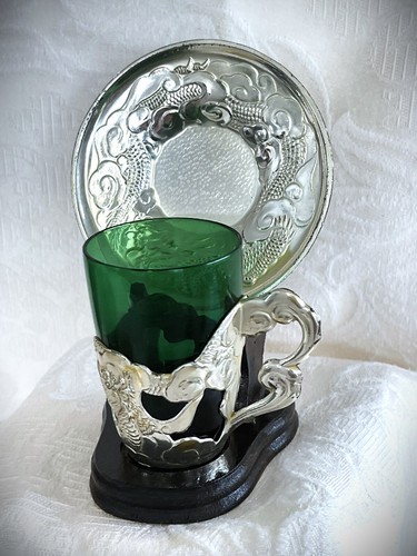 Vintage Japanese Saki Silver Plate Saucer Green Glass Cup Reticulated SP Holder - Picture 2 of 7