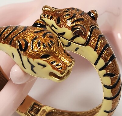アクセサリー GENERAL THE ROPE BANGLE NWOB Kenneth Jay Lane KJL Double Tiger Head Striped Bypass