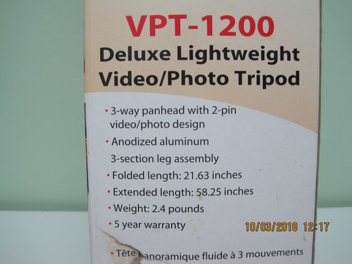 Vivitar VPT-1200 deluxe lightweight video/photo tripod w quick release plate - Picture 7 of 7